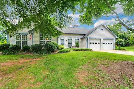 1870 Emerald Dr Cumming, GA 30040