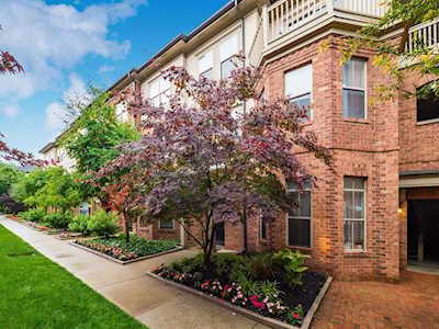 12 Victorian Gate Way Columbus, OH 43215
