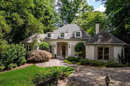 4075 Northside Dr NW Atlanta, GA 30342