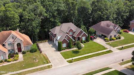 13106 Trump Ave Louisville, KY 40299
