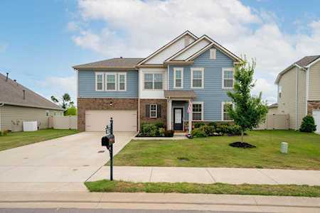 6552 Tulip Tree Dr Murfreesboro, TN 37128