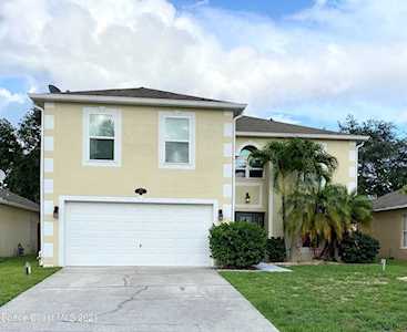 2073 Sorento Circle Melbourne, FL 32904