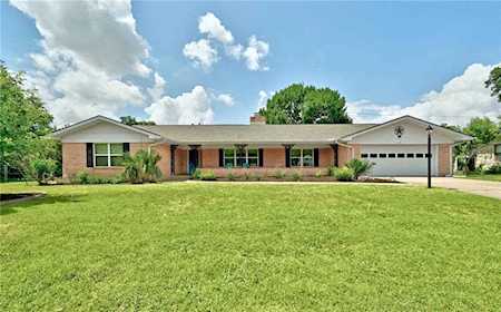 1807 Rogge LN Austin, TX 78723