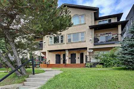 2718 17 Ave SW #104 Calgary, AB T3E 0A7