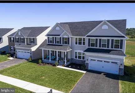 5324 Striped Maple St Frederick, MD 21703