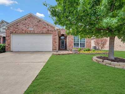 3840 Confidence Drive Fort Worth, TX 76244