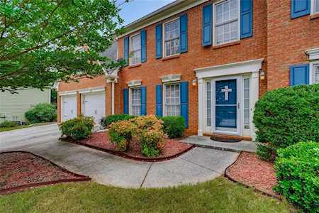 668 Hunters Trace Dallas, GA 30157