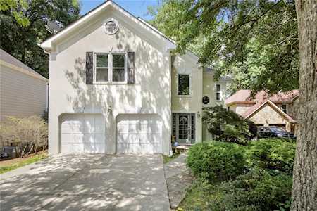 3015 Park Chase Alpharetta, GA 30022