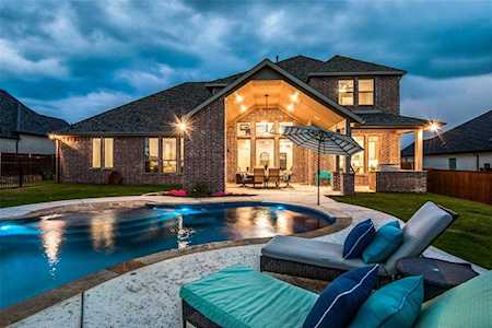 11504 Hickory Falls Drive Argyle, TX 76226