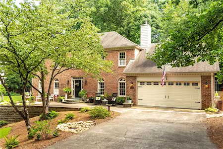 11840 Highland Colony Dr Roswell, GA 30075