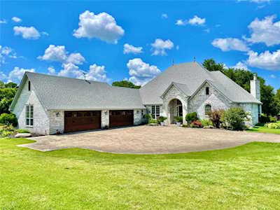 3602 Farm Land Court Granbury, TX 76048