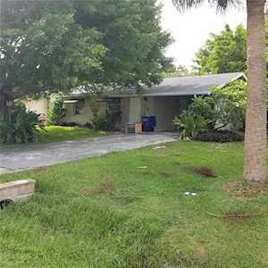 766 Carla Dr Englewood, FL 34223
