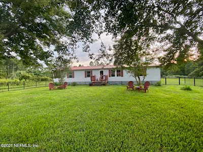 16000 Red Bass Dr Jacksonville, FL 32226
