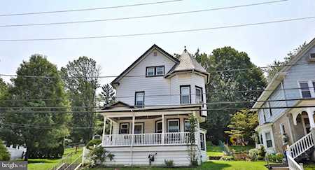 121 Moorehead Ave Conshohocken, PA 19428