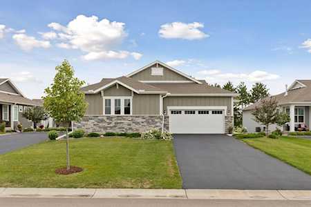 5098 Sunstream Lane Woodbury, MN 55129