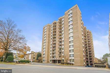 4 Monroe St #210 Rockville, MD 20850