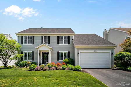 708 Keene Ave Oswego, IL 60543
