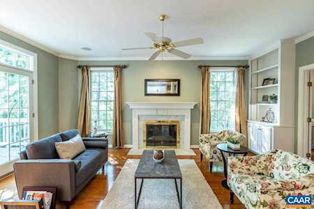 3318 Lockport Pl Keswick, VA 22947