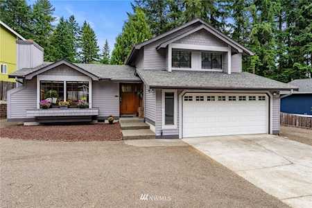 1010 NE Coco Ct Bremerton, WA 98311
