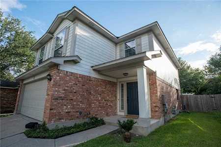 11700 Johnny Weismuller LN Austin, TX 78748