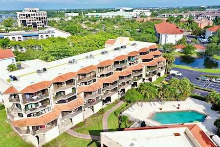 204 3rd St W #204 Bradenton, FL 34205