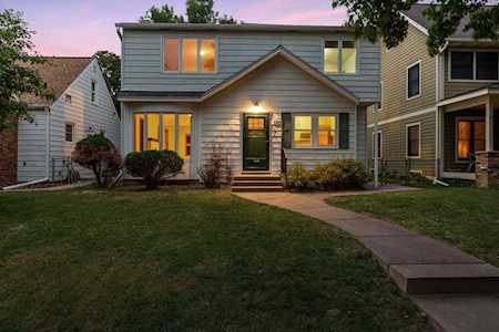 1137 Iowa Avenue W Saint Paul, MN 55108