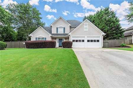 109 Brentwood Ln Woodstock, GA 30188