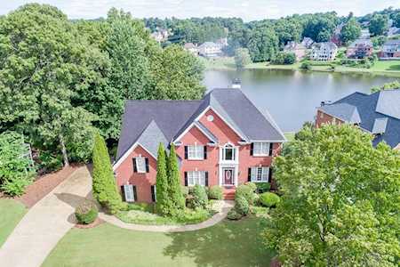 1588 Mulberry Lake Dr Dacula, GA 30019