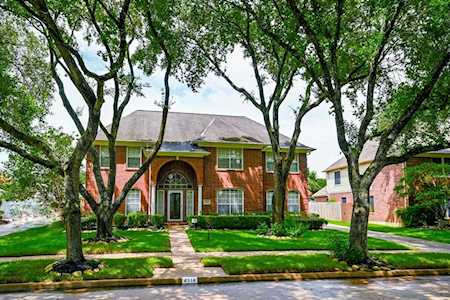 4914 Laurel Hill Ct Sugar Land, TX 77478