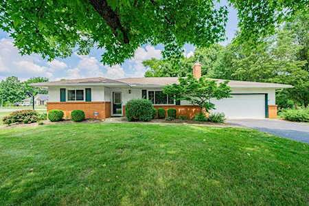 1070 Larkstone Drive Columbus, OH 43235