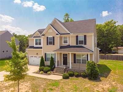 7113 Ravenscraig Crescent Henrico, VA 23231
