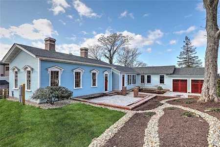 59 Williams St Providence, RI 02906