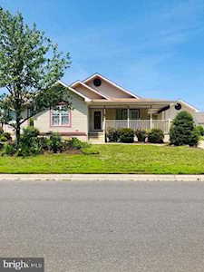 3 White Crane Dr Berlin, MD 21811