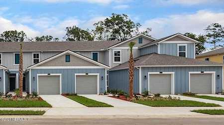249 Aralia Ln Jacksonville, FL 32216