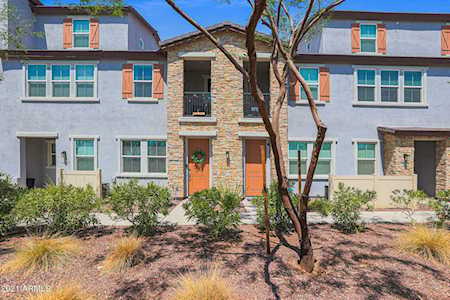 5839 S 23rd Way Phoenix, AZ 85040