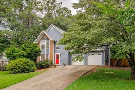20 Louise Ct NW Marietta, GA 30064