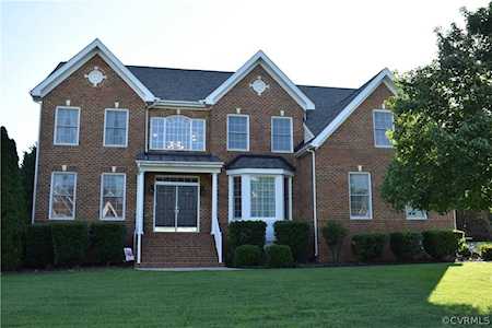 12414 Hogans Place Chester, VA 23836