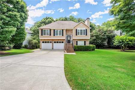 110 Eagle Glen Dr Woodstock, GA 30189