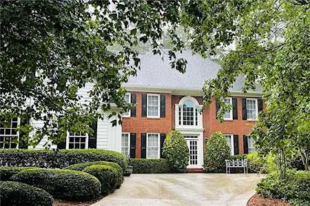 125 Shadow Creek Chase Alpharetta, GA 30002