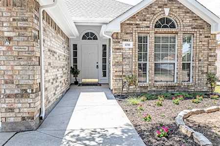 1716 Canyon Ridge Street Fort Worth, TX 76131