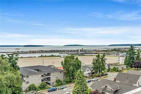2522 Rucker Ave #604 Everett, WA 98201