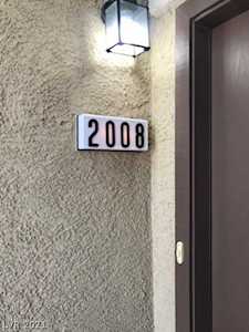 6868 Sky Pointe Dr #2008 Las Vegas, NV 89131