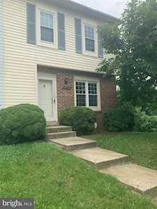 733 Saint Michaels Dr Bowie, MD 20721