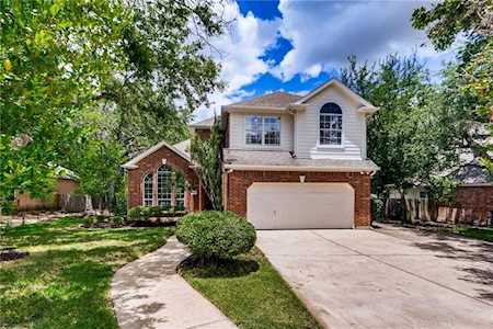 18116 Whitewater CV Round Rock, TX 78681