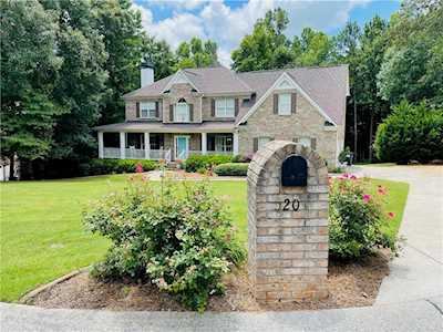 20 Summer Ridge Dr Villa Rica, GA 30180