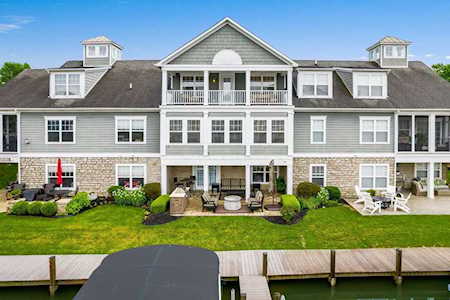 15003 Harbor Point Drive Thornville, OH 43076