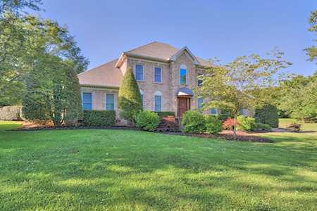 1102 Cedarview Ln Franklin, TN 37067