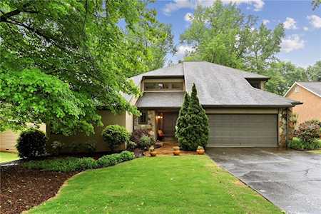 2258 Belle Vista Ct Marietta, GA 30062