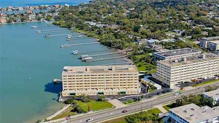 100 Bluff View Dr #106A Belleair Bluffs, FL 33770