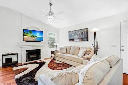 5415 W Harmon Ave #2020 Las Vegas, NV 89103